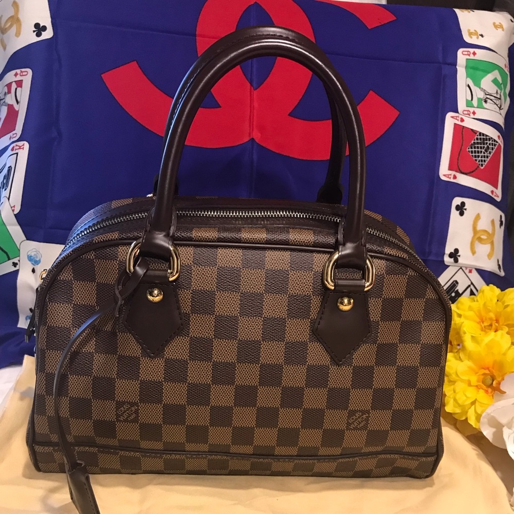 Authentic Louis Vuitton. Duomo Damier ebene